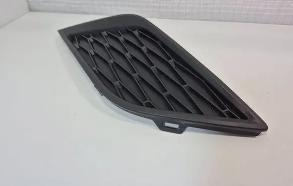 Seat Ibiza IV (6J,6P) Front bumper lower grill 6J0853666D 14884SG4