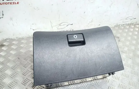 Toyota Corolla E120 E130 Glove box set 5555112340