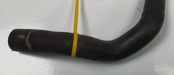Jeep Grand Cherokee (WK) Engine coolant pipe/hose