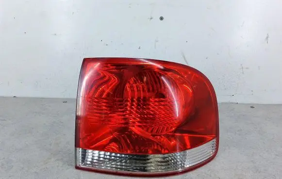 Volkswagen Touareg I Rear/tail lights 28258002