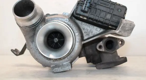 BMW 3 E90 E91 Turbo 7800594 GT1749V