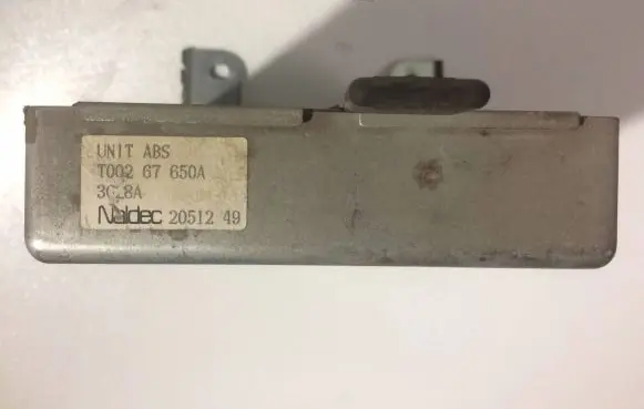 Mazda Xedos 9 ABS control unit/module T00267650A 2051249
