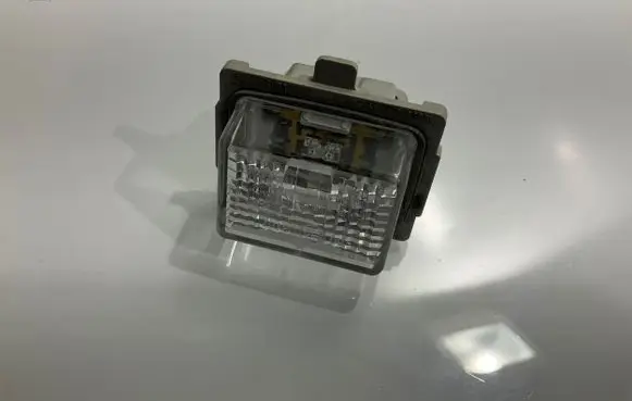 Mercedes-Benz E W212 Number plate light A2218200856 2218200856