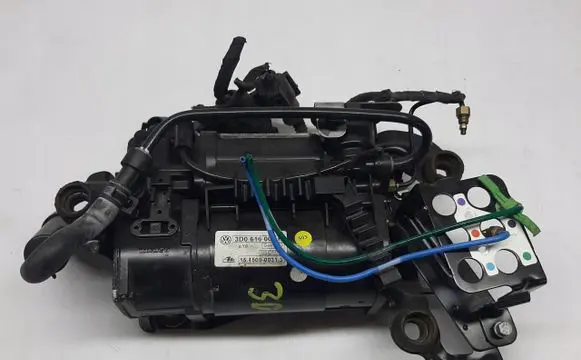 Volkswagen Phaeton Air suspension compressor/pump 3D0616005K