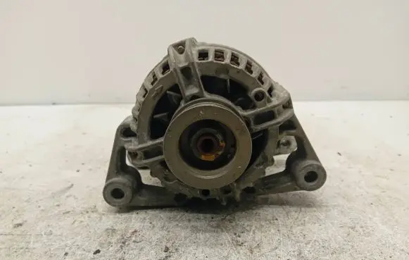 Opel Agila A Generator/alternator 24437119 0124225018