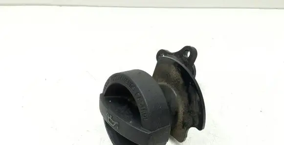 Volvo S60 Oil fill pipe 31330189