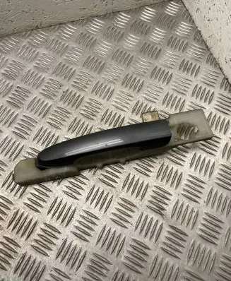 Hyundai Tucson JM Front door exterior handle
