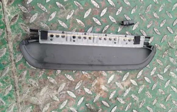 BMW 5 E60 E61 Third/center stoplight 6927017 021561S3 229901