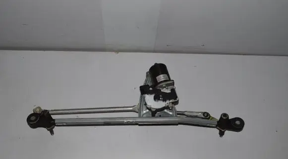 BMW X5 E53 Front wiper linkage 7046571