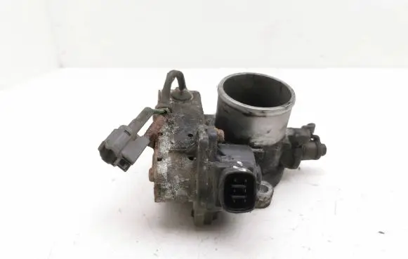 Toyota Corolla Verso AR10 Throttle body valve 8967221020