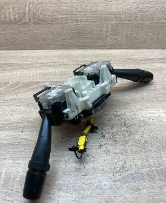 Hyundai Matrix Wiper turn signal indicator stalk/switch 9340017760 HA104N0122