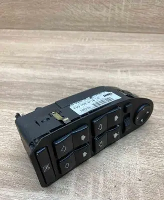 BMW 5 E39 Electric window control switch 8380643