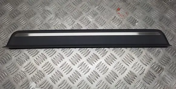 Front sill trim cover