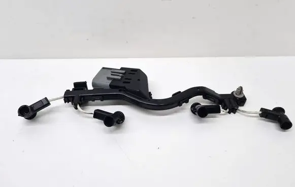 Opel Combo E Ignition plug leads 9814793180