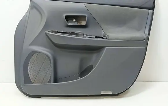 Toyota Prius+ (ZVW40) Front door card panel trim 6761047280 030A 11J00