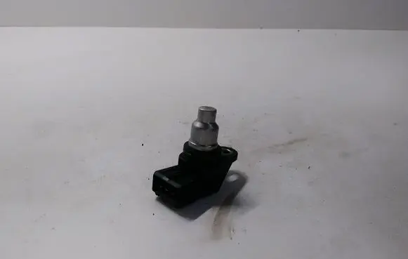 Camshaft position sensor