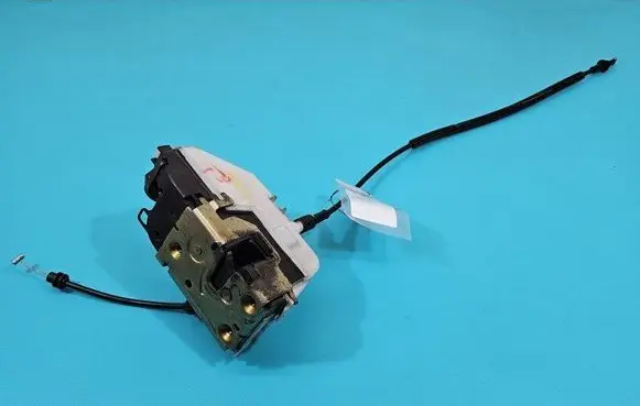 Front door lock