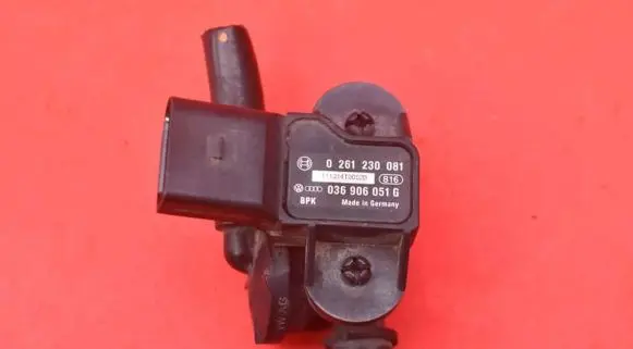 Volkswagen Touareg II Sensor 036906051G