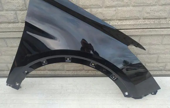 Hyundai Santa Fe Front wheel arch liner splash guards