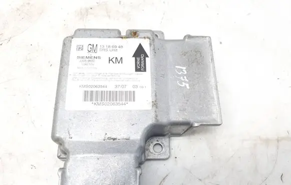 Opel Vectra C Airbag control unit/module 13186948 330518650 5WK43654