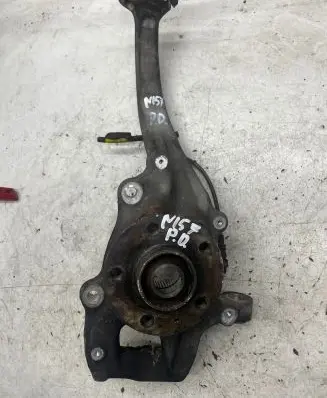 Audi Q5 SQ5 Front wheel hub spindle knuckle 4G0407242C 05562821042Z 011212