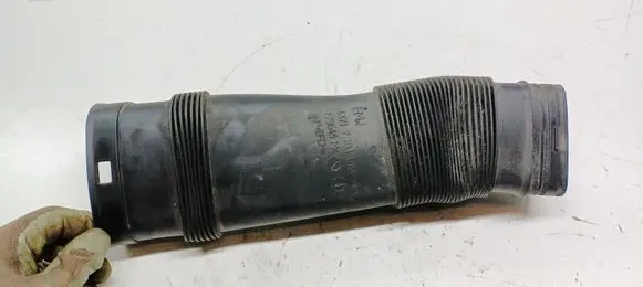 BMW X4 F26 Air intake duct part 7811019