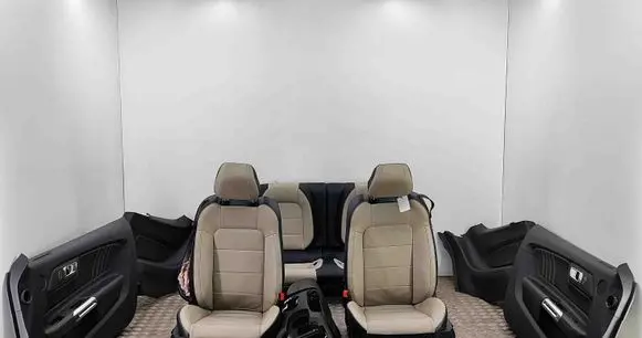 Ford Mustang VI Interior set FR3B6323943B FR3B6331013APW
