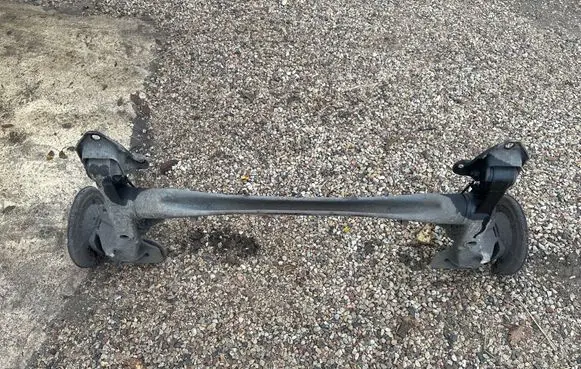 Opel Meriva B Rear axle beam 