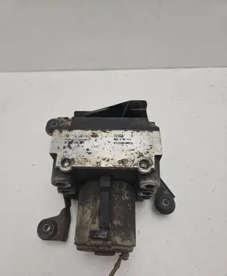 Audi A4 S4 B5 8D ABS Pump 8D0614111