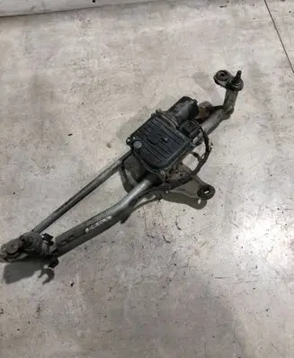 Front wiper linkage and motor
