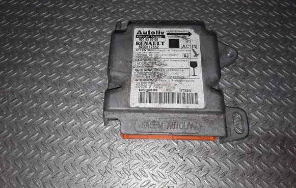 Renault Scenic I Airbag control unit/module 600639500 8200117652