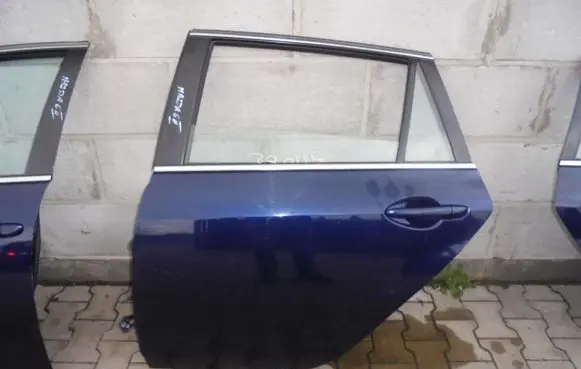 Mazda 6 Rear door