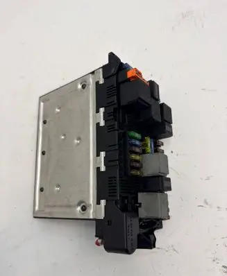 Mercedes-Benz E W211 SAM control unit 2115454101 E0991402