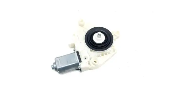 Mercedes-Benz C W205 Front door window regulator motor A2059060113