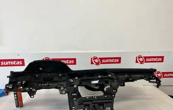 Audi e-tron Dashboard 4KL857001 495026122