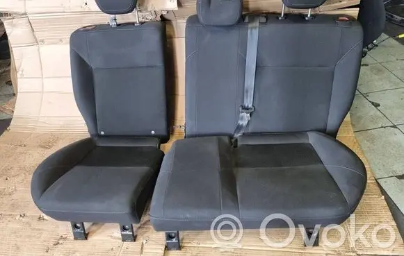 Ford Focus Second row seats 