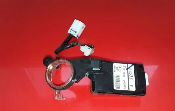 Citroen C-Crosser Immobilizer control unit/module 8670A012 G8D646MB 116RI000075