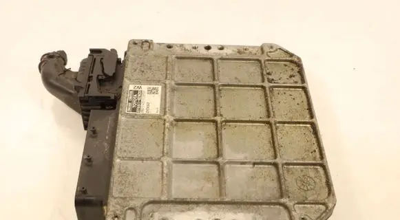 Toyota Auris 150 Engine control unit/module ECU 8966102W20