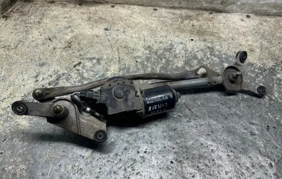 Toyota Avensis Verso Front wiper linkage and motor 8511044100