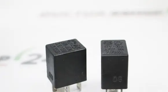 Alfa Romeo 156 Other relay 7676504