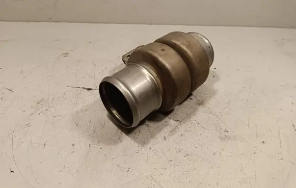 Nissan Navara D40 Turbo air intake inlet pipe/hose 