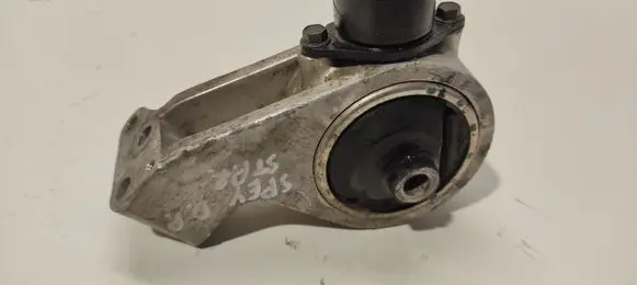 Mitsubishi Space Star Engine mount bracket 4618076