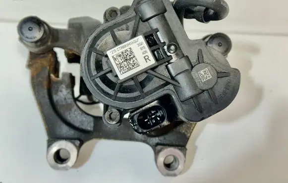 Volkswagen Tiguan Rear brake caliper 3Q0615406