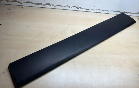 Opel Vivaro Sliding door trim (molding) 93453580
