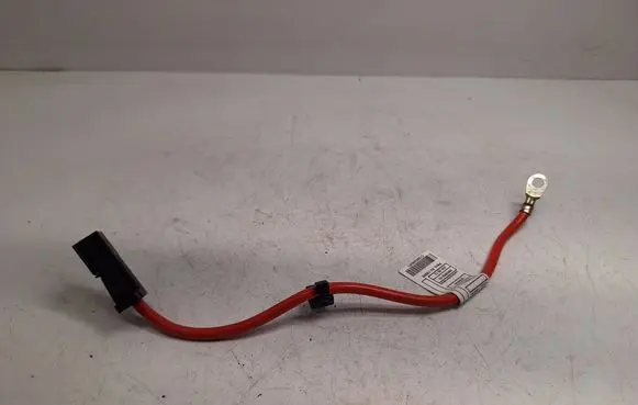 BMW 1 E82 E88 Positive cable (battery) 6982652 61126982652