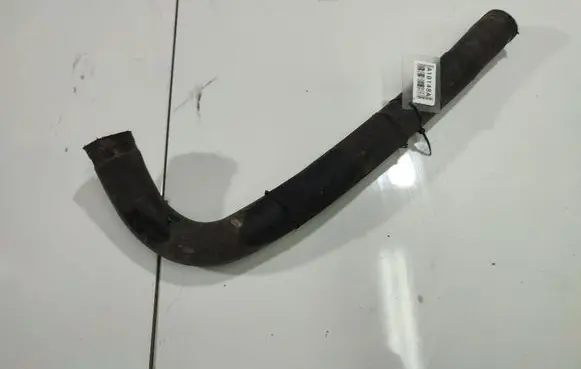 Iveco Daily 30.8 - 9 Engine coolant pipe/hose 