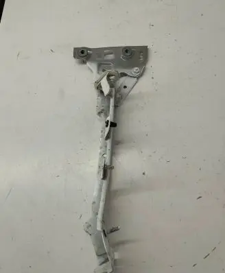 Audi A4 S4 B9 Fender mounting bracket 8W0821136A 1915