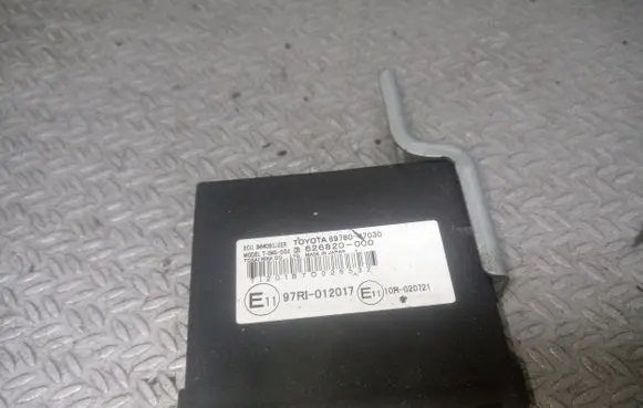 Toyota Prius (XW20) Immobilizer control unit/module 8978047030 626820000