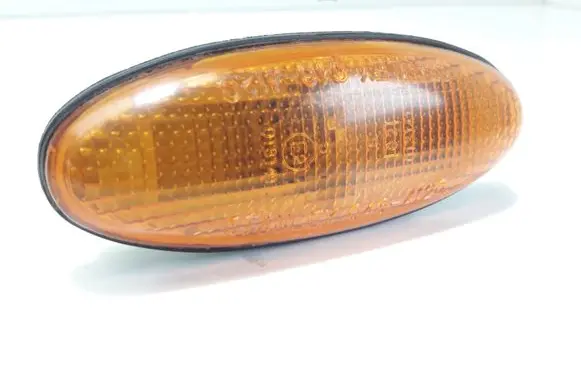 Mazda 323 Front fender indicator light 0464120