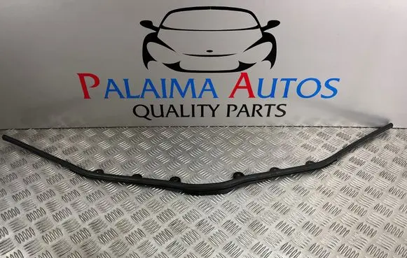 BMW 1 E81 E87 Engine compartment rubber 51768045443